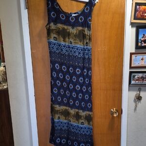 Sleeveless Blue Patterned Maxi Dress